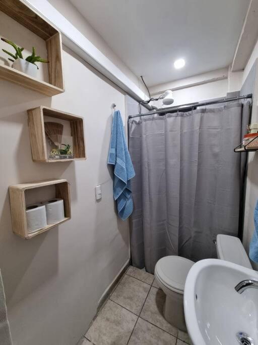 Acogedor Apt/Studio En La Ciudad De Santa Tecla 외부 사진
